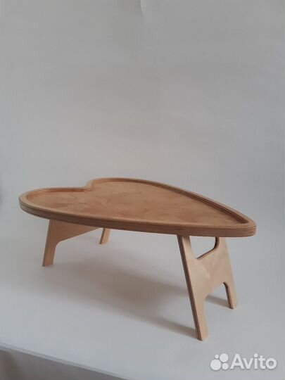 Столик-поднос