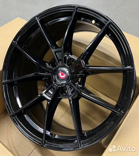 Диски на Lexus IS Лексус ис R18