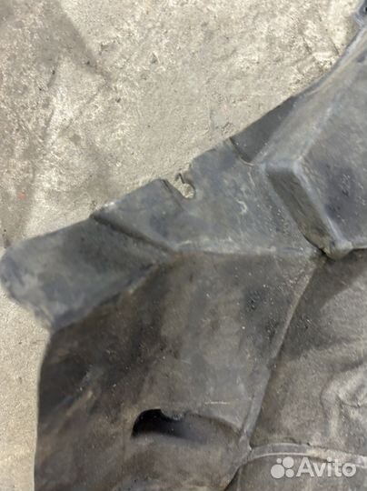 Подкрылок передний правый bmw x6 f16 f86