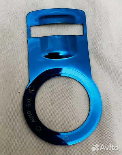 Автомобильная наклейка