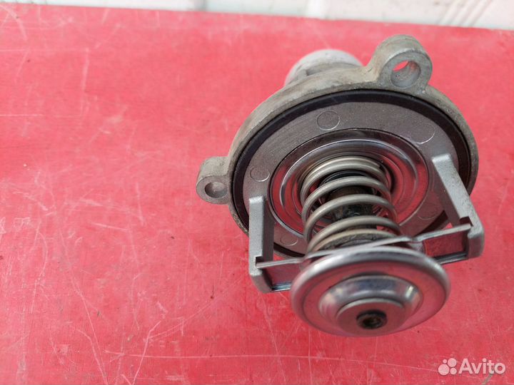 Корпус термостата BMW X6 E71 N63 B44A