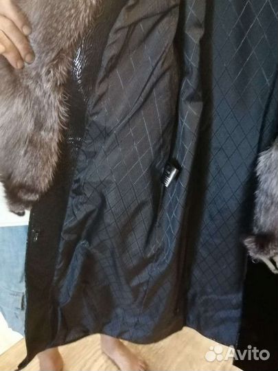 Шуба мутоновая с чернобуркой
