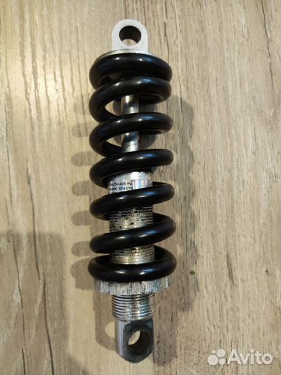 Пружинный амортизатор для фэтбайка