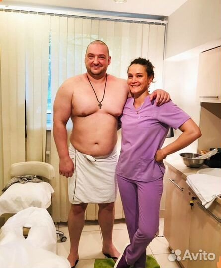 Массажистка