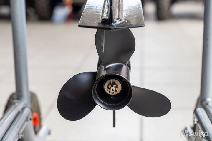 Мотор лодочный Gladiator (Гладиатор) G 9.8 FHS