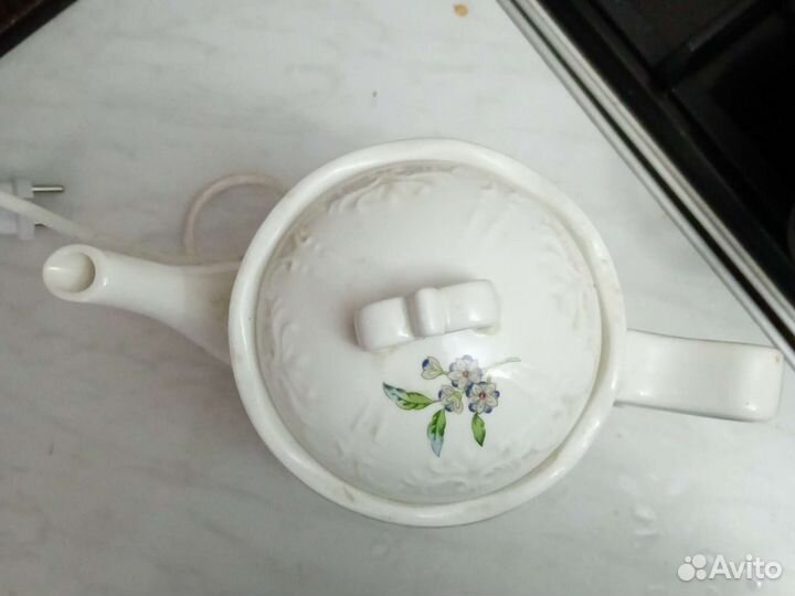 Чайник электрический Kelly