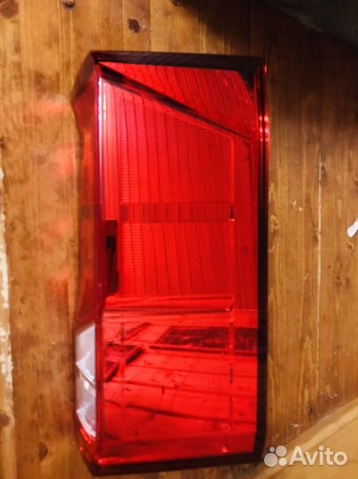 Фара новая 7C0945096J VAG Фонарь задний