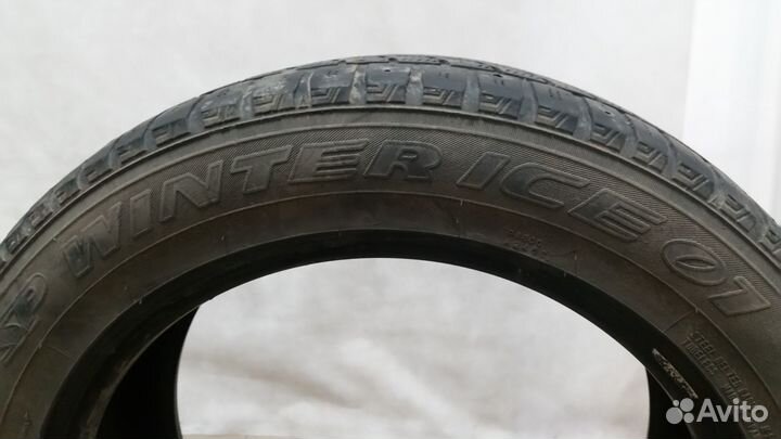 Dunlop SP Winter Ice 01 205/55 R16 94T