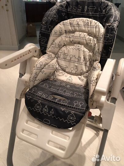 Стульчик для кормления chicco