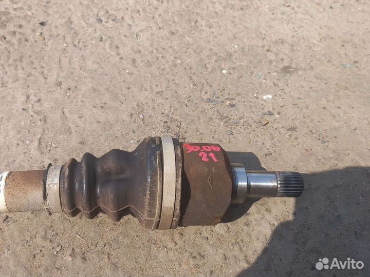 Peugeot 308 привод левый