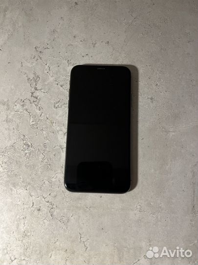 iPhone X, 256 ГБ