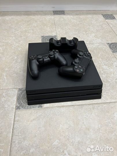 Sony PS4 pro 1tb