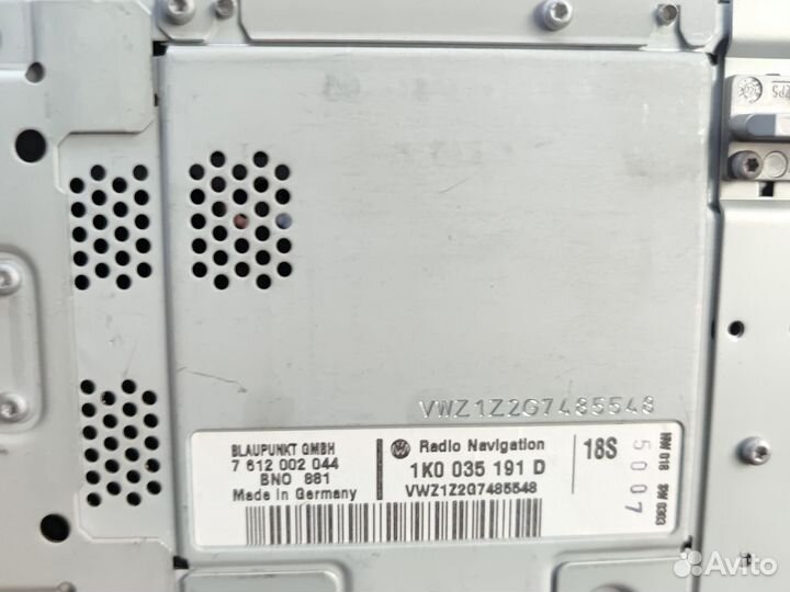 Магнитола RNS300