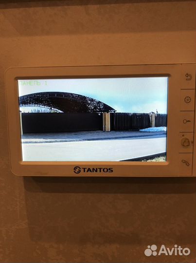 Установка систем видеонаблюдения, видеодомофонов и