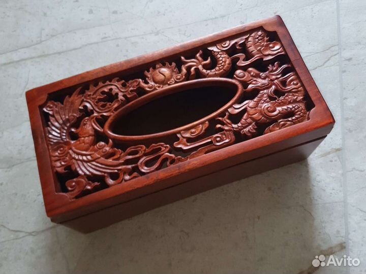 Салфетница из дерева