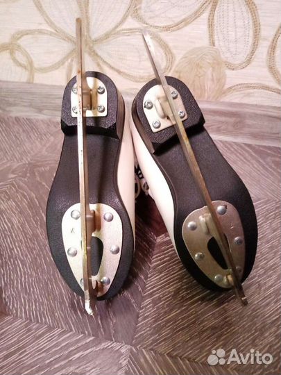 Коньки 29р фигурные