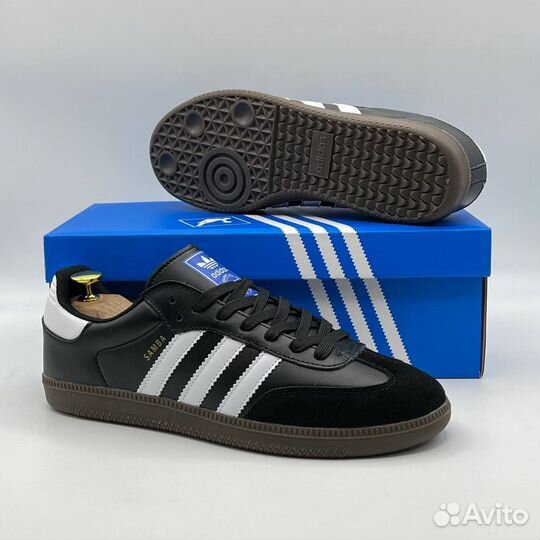 Adidas мужские кроссовки размер 40