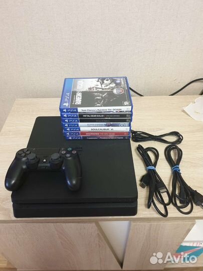 Sony PS4 slim 1tb + 6 дисков и фифа 23 куплена