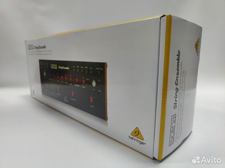 Синтезатор Behringer Solina String Ensemble