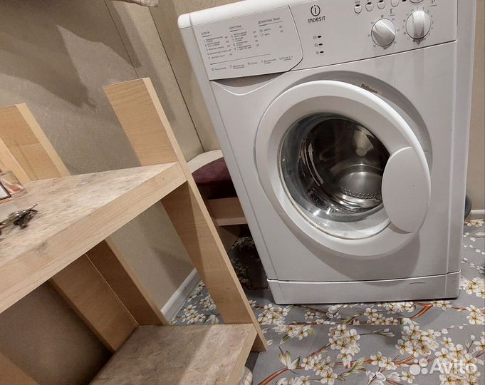 Стиральная машина indesit