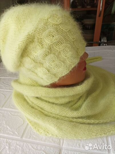 Комплект шапка и снуд