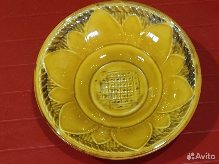 Керамика - тарелки зик. Заварной фарфоровый чайник