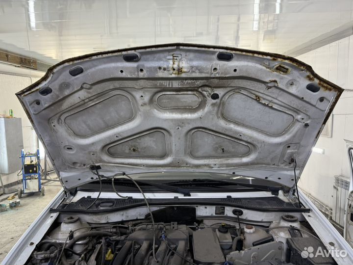 Капот рено логан