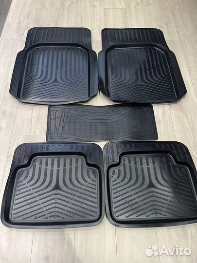 Новые универсальные коврики для автомобиля