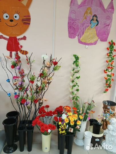 Магазин (цветы и подарки)