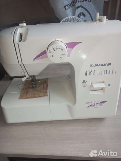Швейная машина Jaguar mini 271
