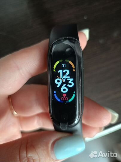 Продам часы новые