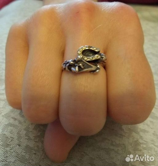 Кольца и к-т с марказитами из серебра 925 пробы