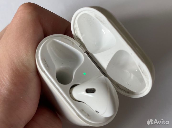 Беспроводные наушники apple airpods 1 (оригинал)