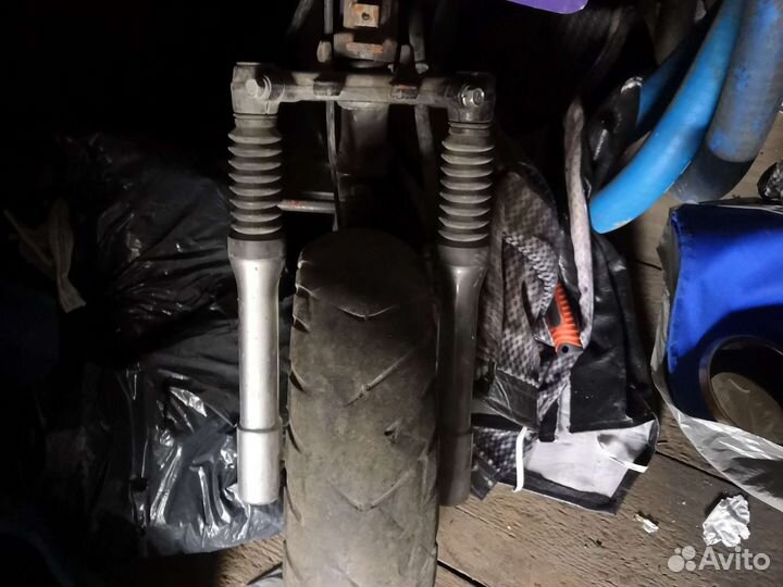 Yamaha grand axis 100