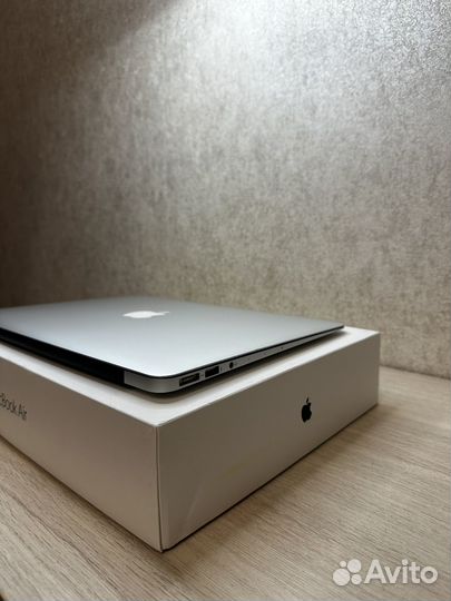 Macbook air 13 inch 2017