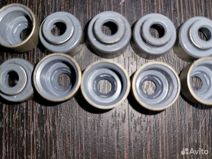 Колпачок маслосъемный Toyota Lexus Mazda