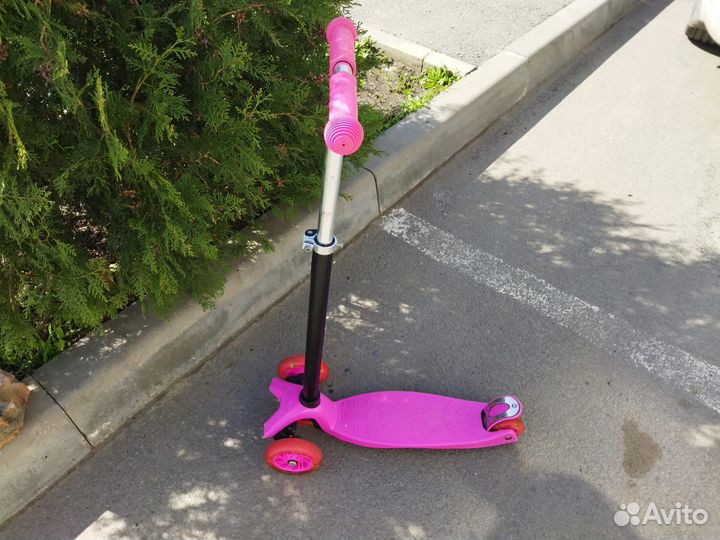 Самокат трехколесный, LED колёса