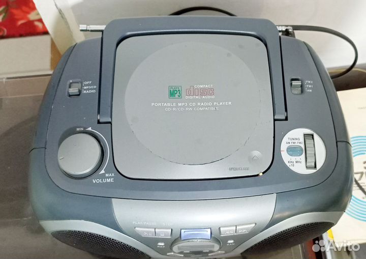 Магнитофон elenberg