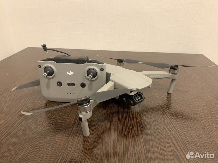 Квадрокоптер dji mavic air 2