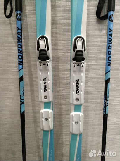 Беговые лыжи 150 палки 98 ботинки32