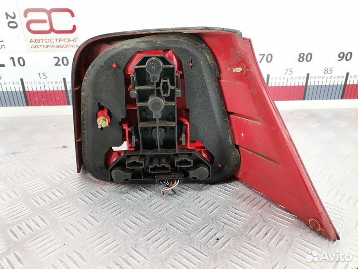 Фонарь задний левый для Volkswagen Golf 4