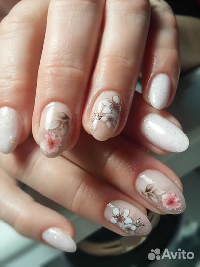 Наращивание ногтей