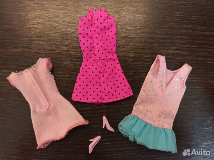 Лот одежды для барби маттел