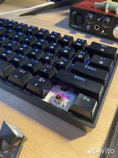 Механическая клавиатура Sk61 gateron brown