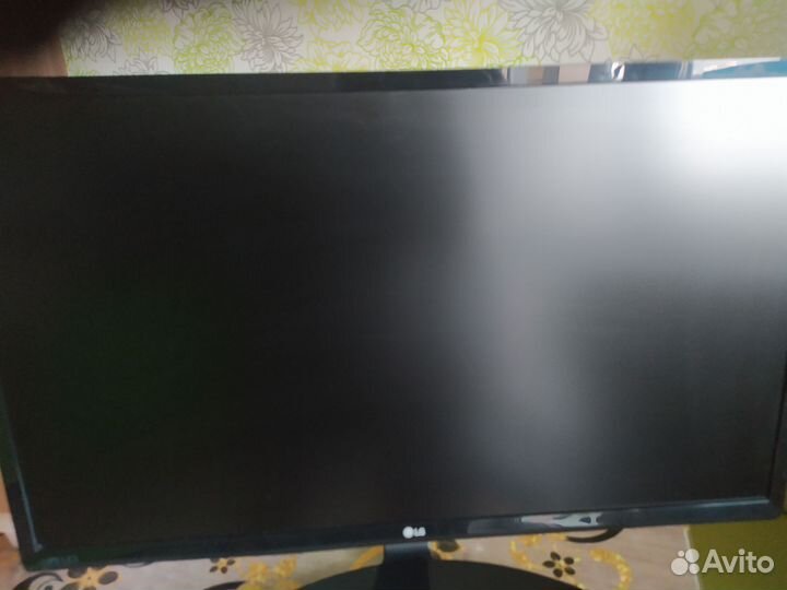 Монитор LG 24