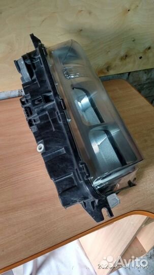 Фара правая volvo FH