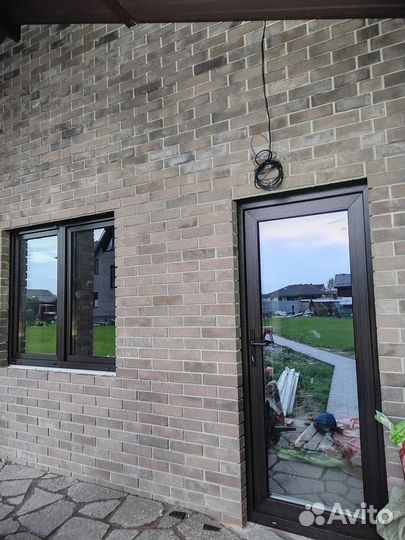 Дверь пластиковая