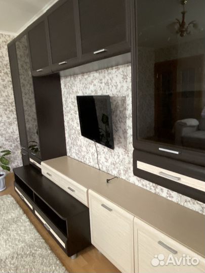 Стенка в гостиную