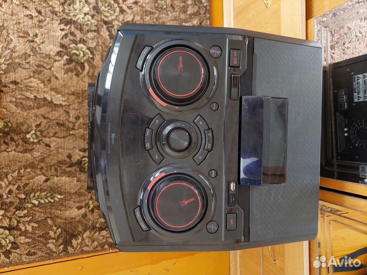 Lg om7550k