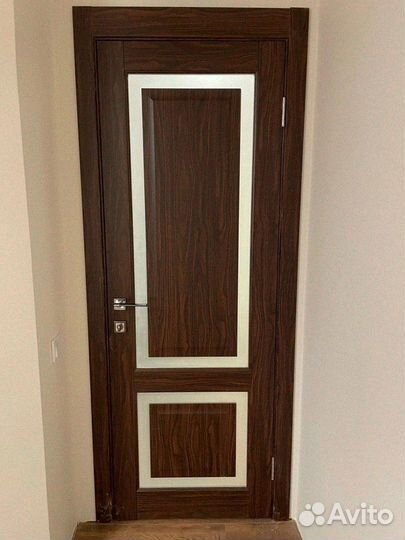 Двери межкомнатные итальянский орех